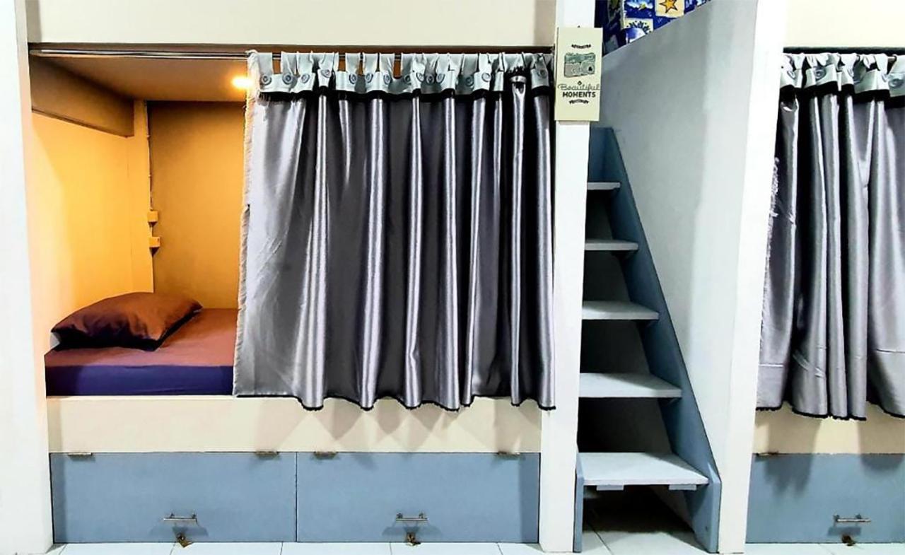 Tiny Room Hostel Toyapakeh Exterior photo